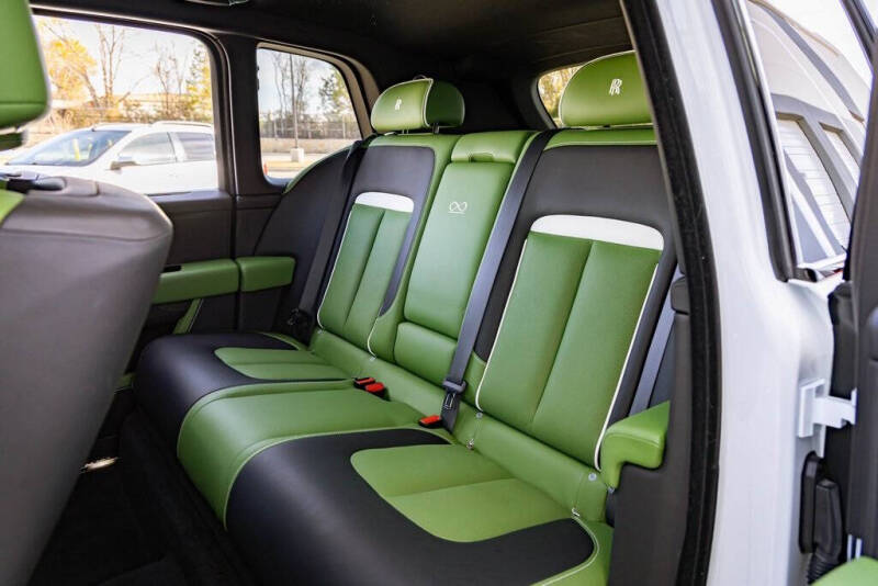 2023 Rolls-Royce Black Badge Cullinan