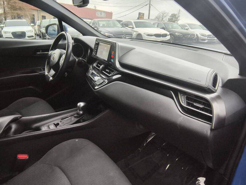 2018 Toyota C-HR XLE