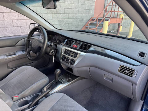 2004 Mitsubishi Lancer ES