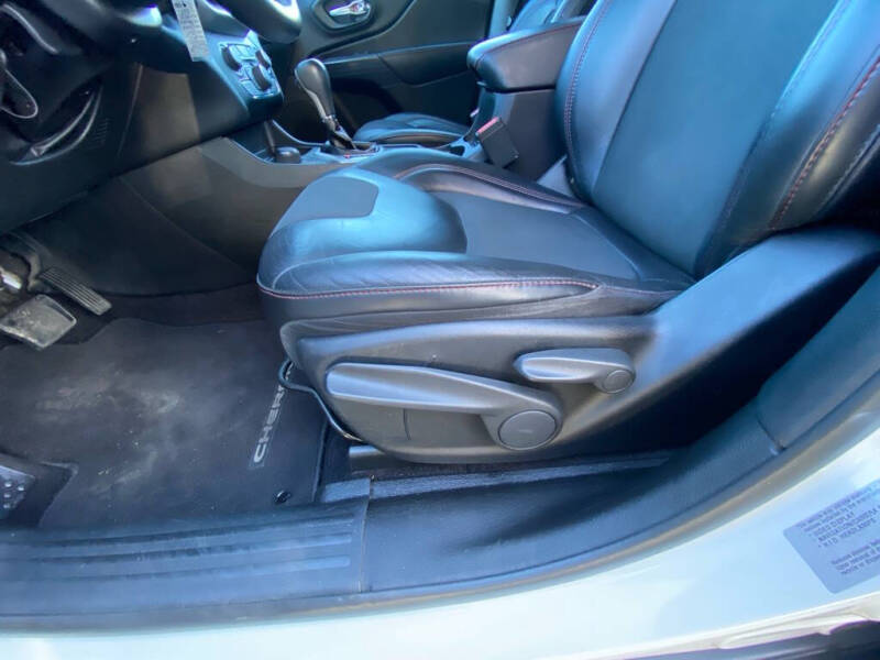 2017 Jeep Cherokee Trailhawk