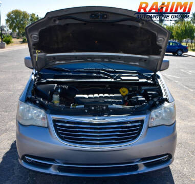 2014 Chrysler Town and Country Touring