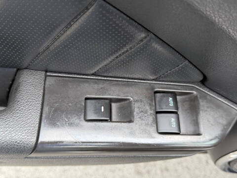 2012 Ford Mustang V6