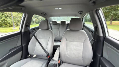 2017 Hyundai Accent