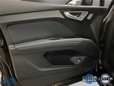 2024 Audi Q4 e-tron quattro Premium Plus 50