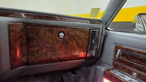 1990 Cadillac Brougham