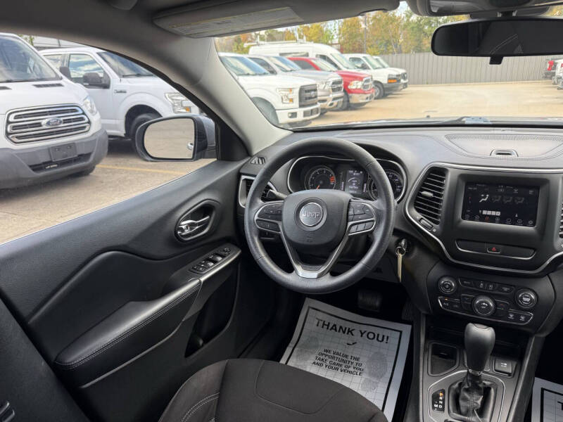 2019 Jeep Cherokee Latitude