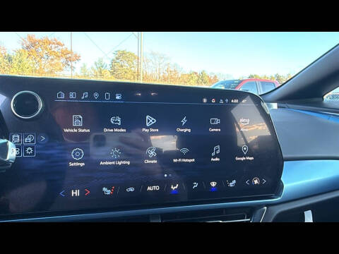 2025 Chevrolet Equinox EV LT 2