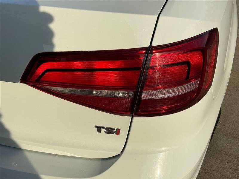 2015 Volkswagen Jetta