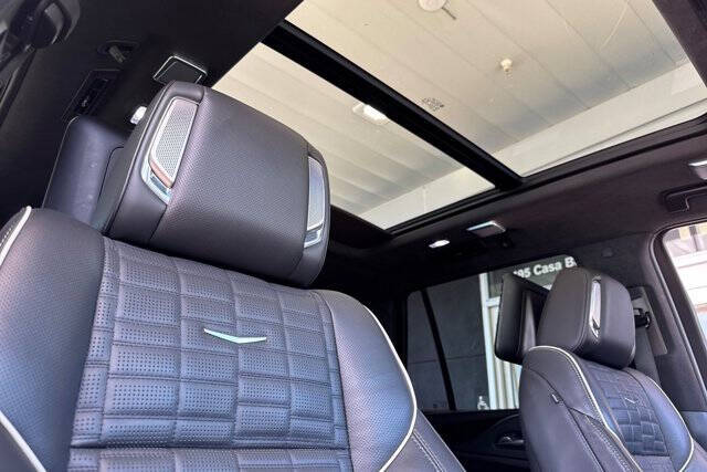 2023 Cadillac Escalade-V
