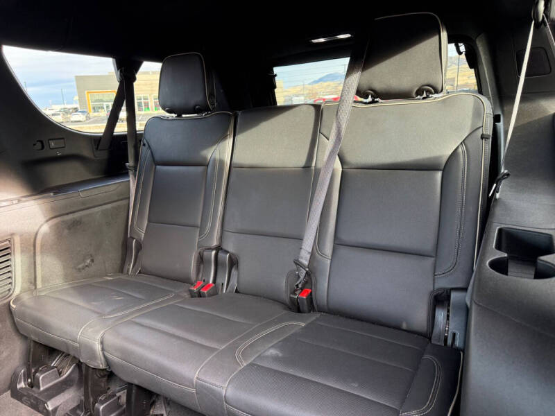 2024 GMC Yukon XL SLT