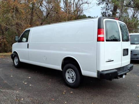 2019 Chevrolet Express 2500