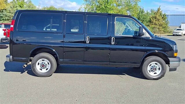 2025 GMC Savana LT 2500