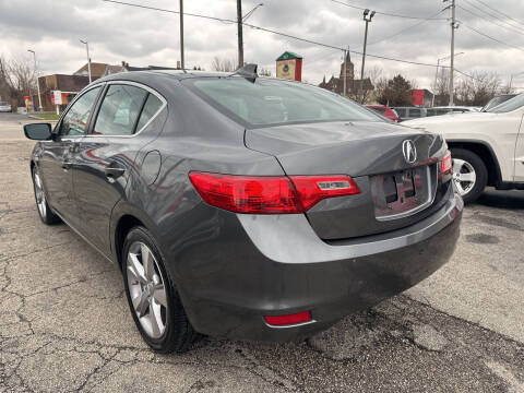 2013 Acura ILX 2.0L w/Tech