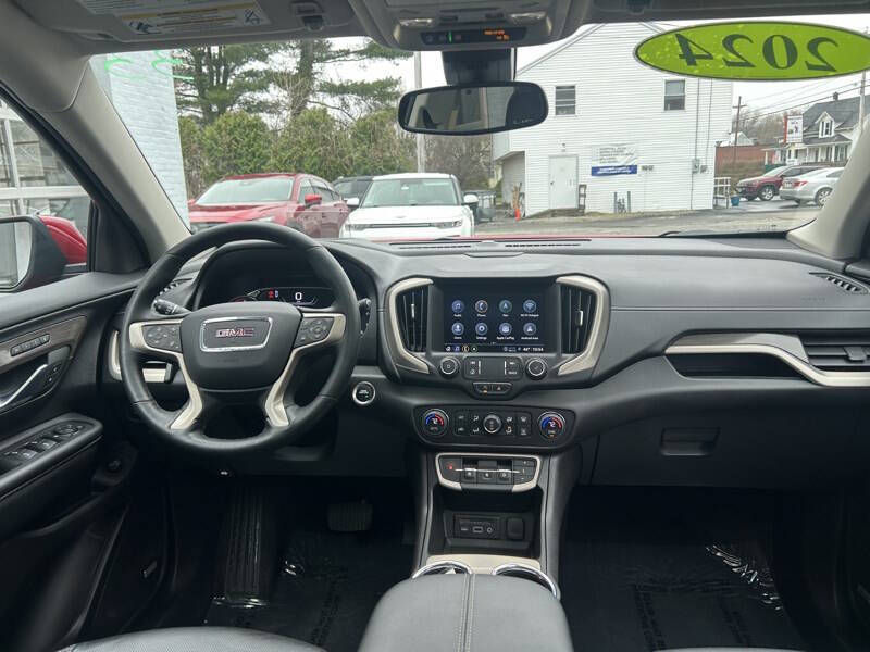 2024 GMC Terrain Denali