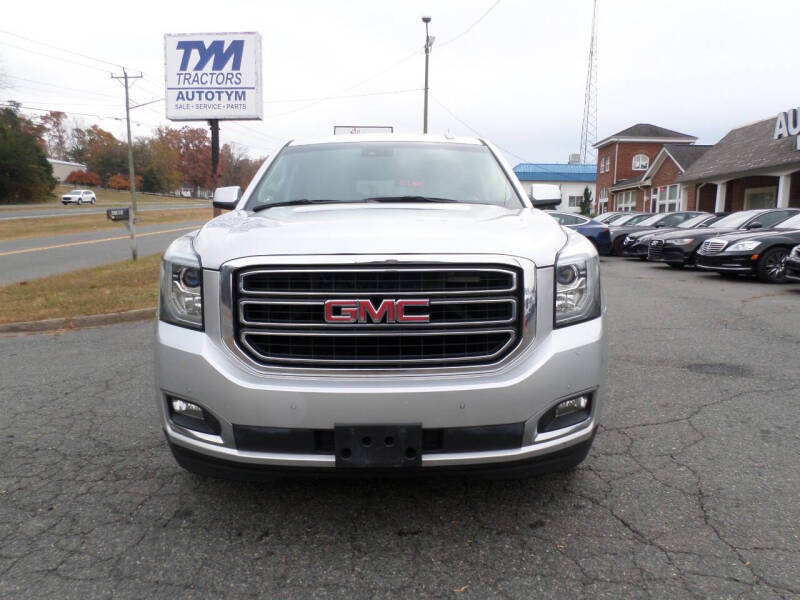 2015 GMC Yukon XL SLT photo 3