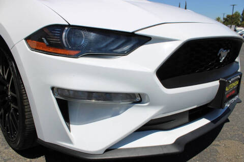 2022 Ford Mustang