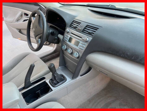 2009 Toyota Camry LE