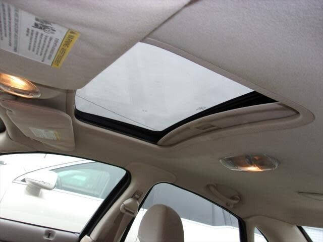 White 2005 Ford Taurus SE SE 4dr Sedan 6