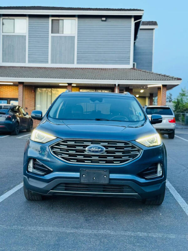 2019 Ford Edge Titanium