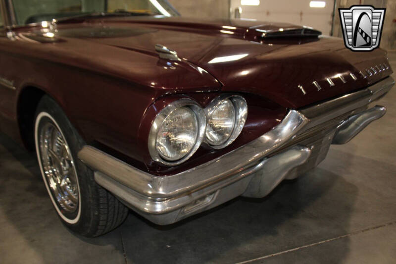 1964 Ford Thunderbird