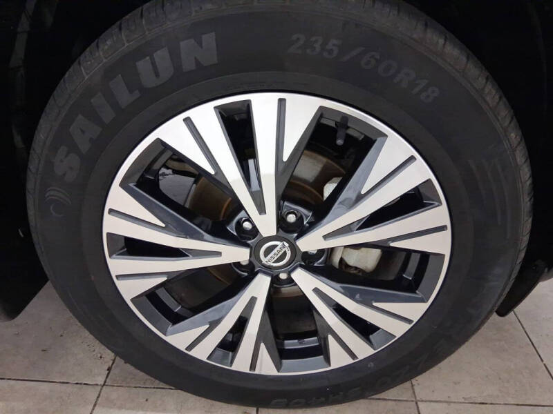 2021 Nissan Rogue SV