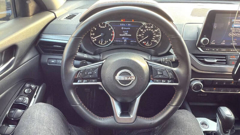 2025 Nissan Altima 2.5 SR