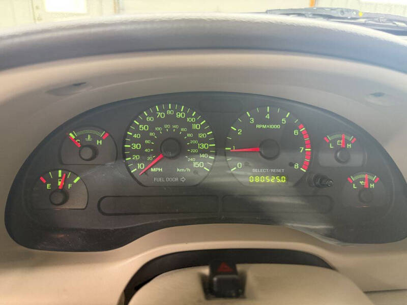 2002 Ford Mustang GT Deluxe