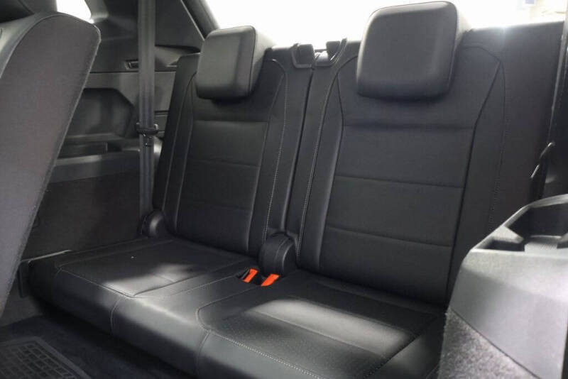 2020 Volkswagen Tiguan SE R-Line Black