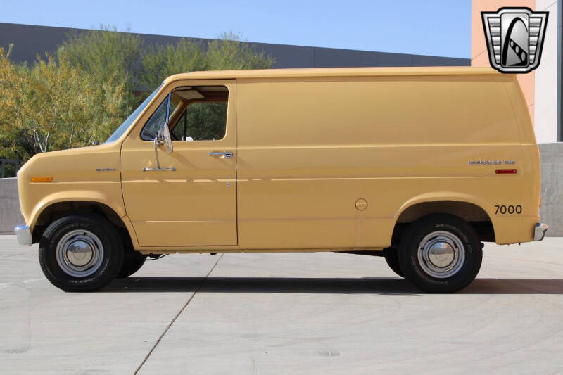 1976 Ford Campervan