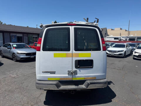 2014 Chevrolet Express 2500