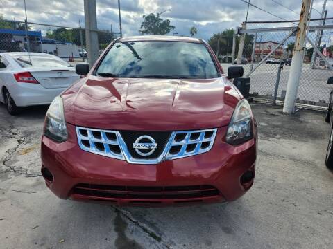 2014 Nissan Rogue Select for sale at 1st Klass Auto Sales in Hollywood FL