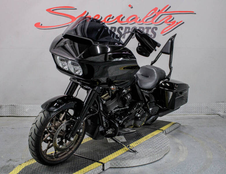 2022 Harley-Davidson Road Glide ST