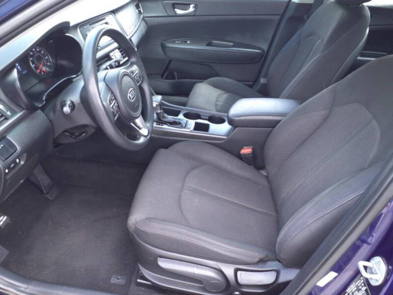 2017 Kia Optima LX