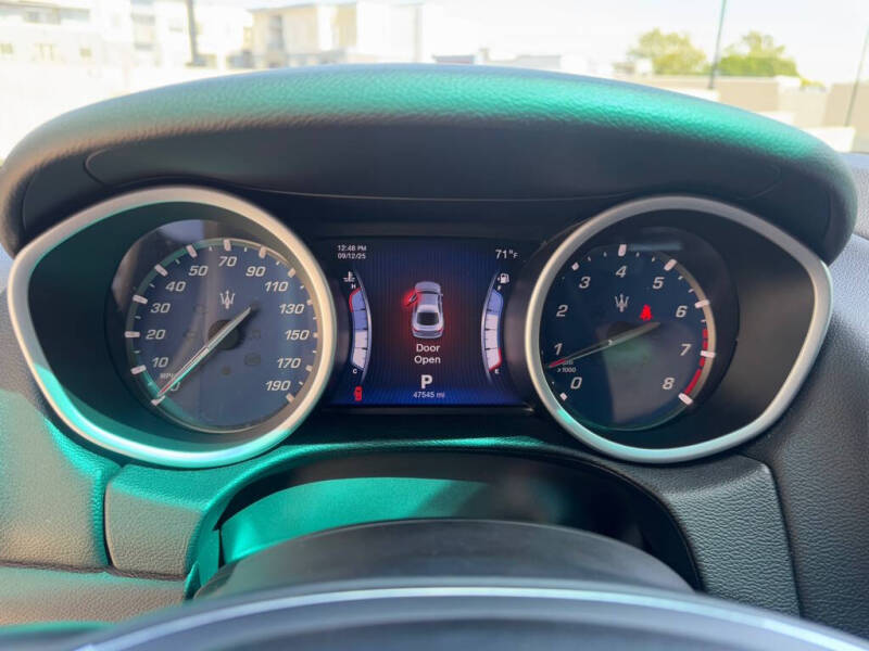 2015 Maserati Ghibli