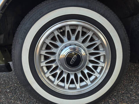 1997 Lincoln Town Car Executive