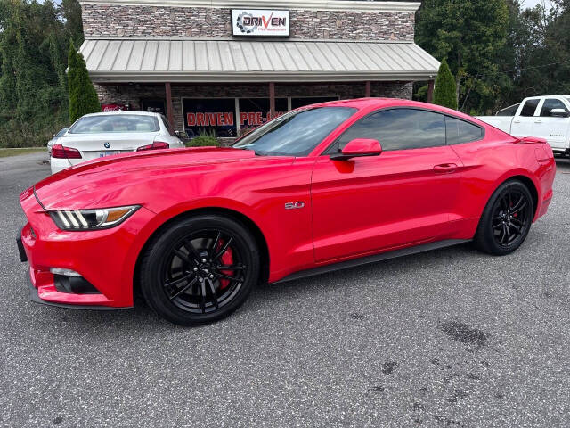 2017 Ford Mustang GT's photo