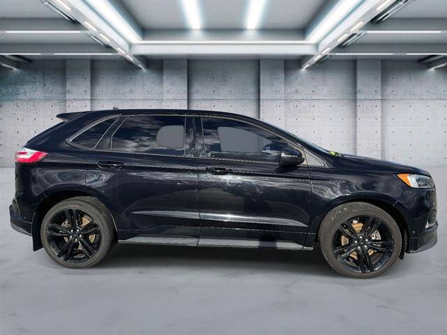 2020 Ford Edge ST