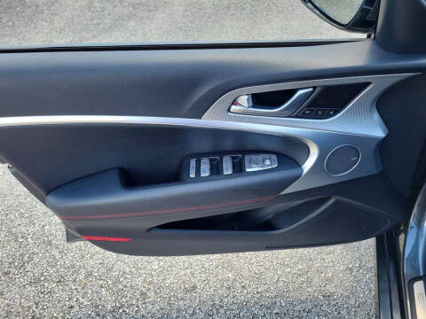 2022 Genesis G70