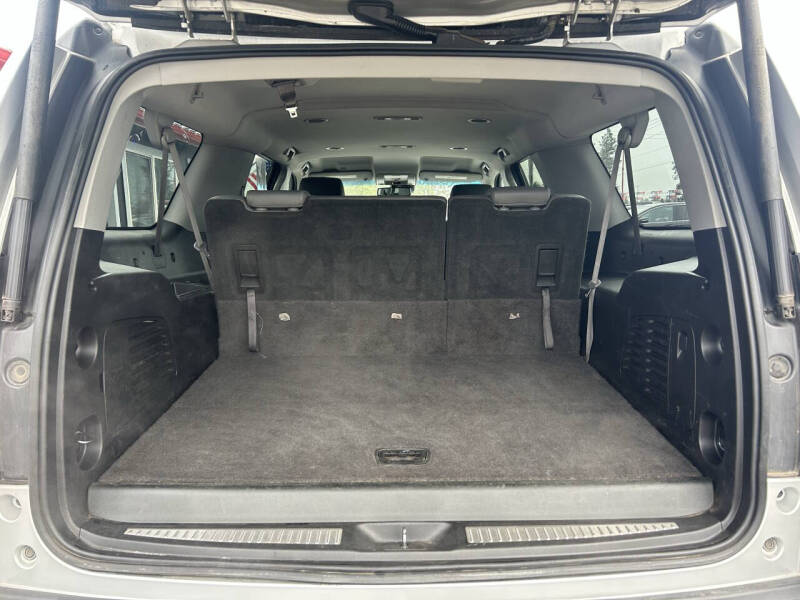 2016 Chevrolet Suburban LT