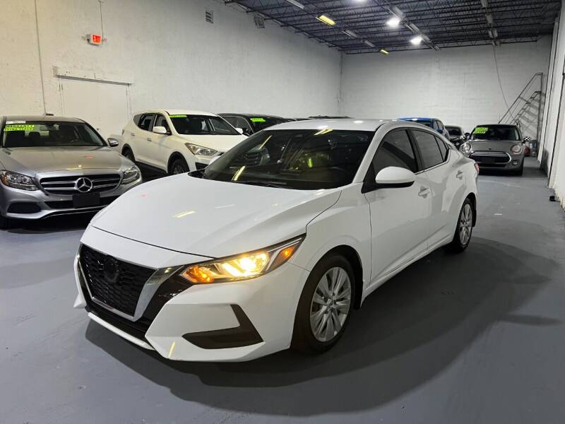 2020 Nissan Sentra for sale at Lamberti Auto Collection in Plantation FL