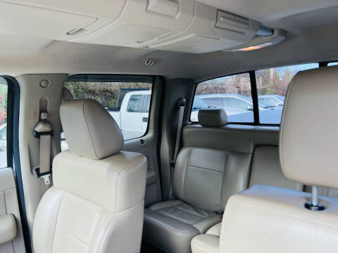 2005 Ford F-150 Lariat