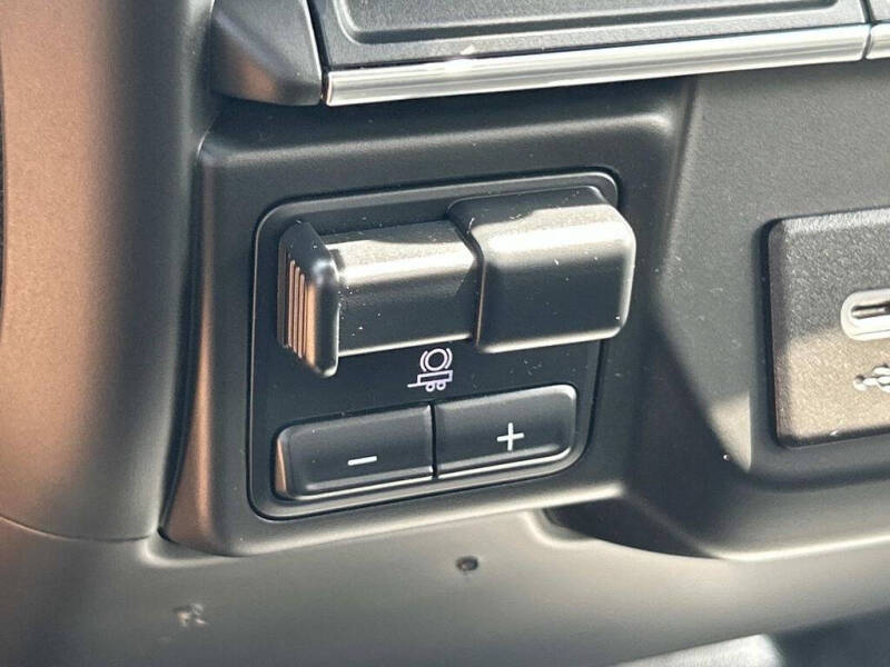 2022 GMC Sierra 2500HD Pro