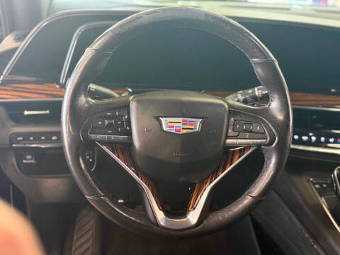 2021 Cadillac Escalade Luxury