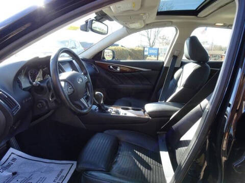 2014 Infiniti Q50 Sport