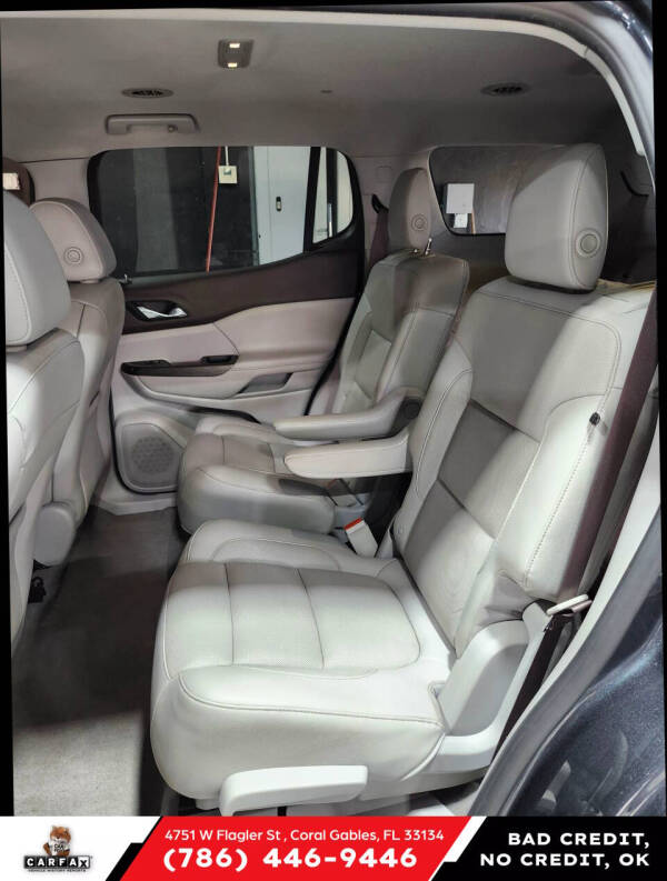 2019 GMC Acadia SLT-1