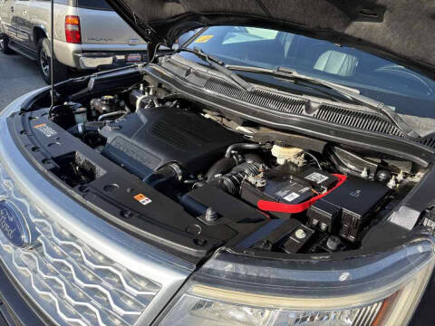 2017 Ford Explorer Platinum