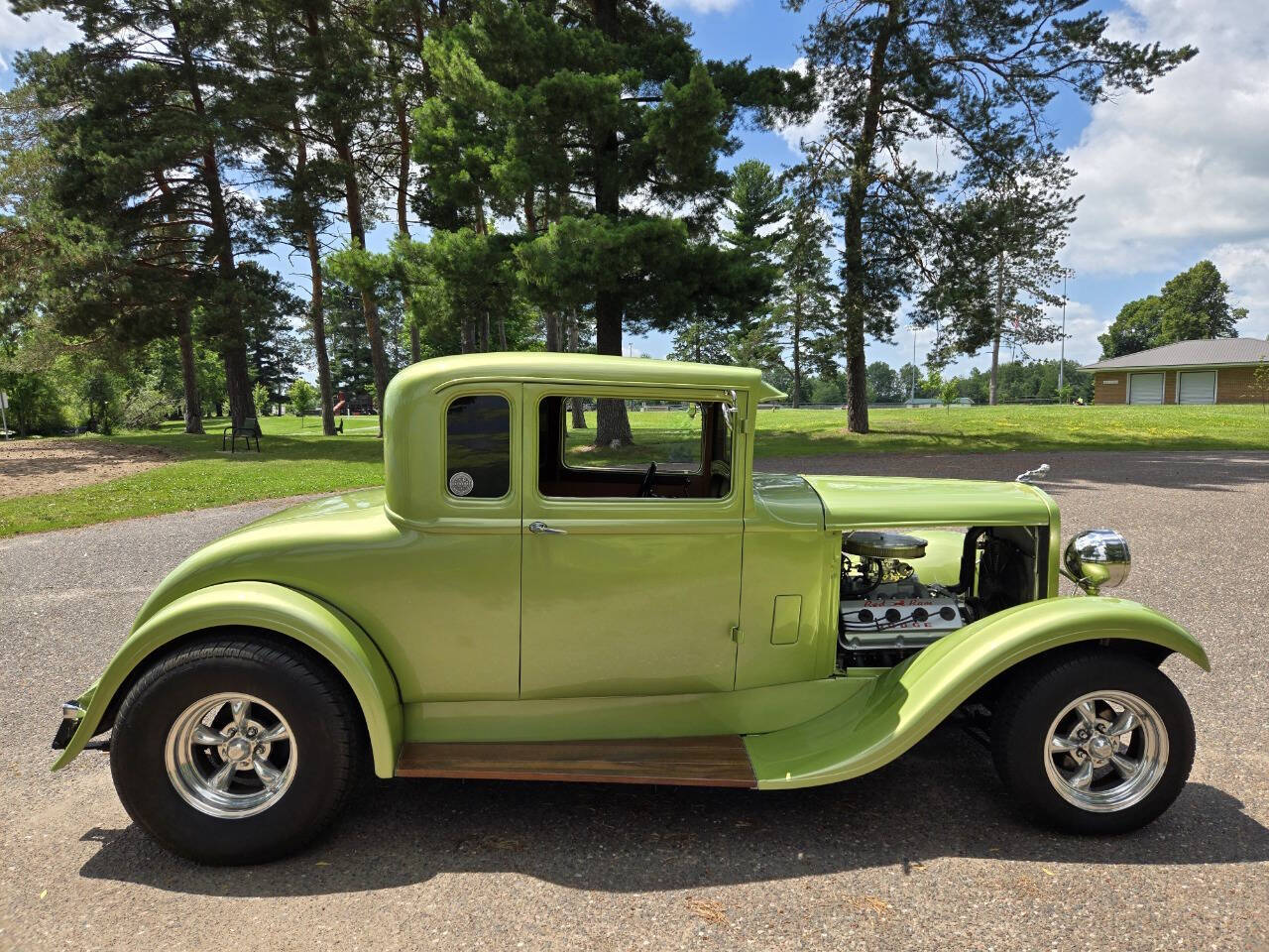 1930 Dodge 5-Window Coupe 17