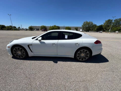 2015 Porsche Panamera Turbo