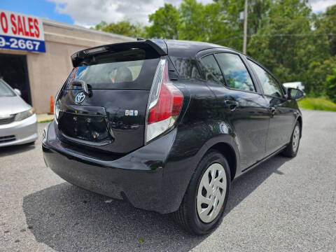 2016 Toyota Prius c Two