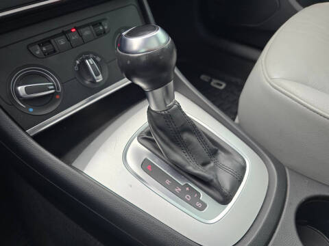 2017 Audi Q3 2.0T Premium